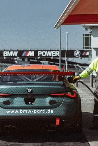 E-Fuel BMW M4 GT4 Team Partl