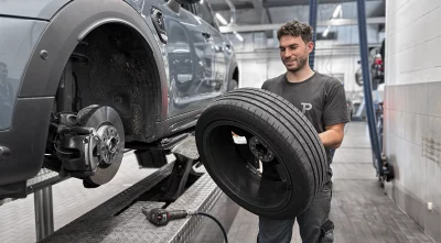 BMW und MINI Reifenwechsel in Neumarkt bei BMW Partl